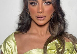 صورة النجمة نور محمود تلفت الأنظار في اللون الازرق دراما رمضان