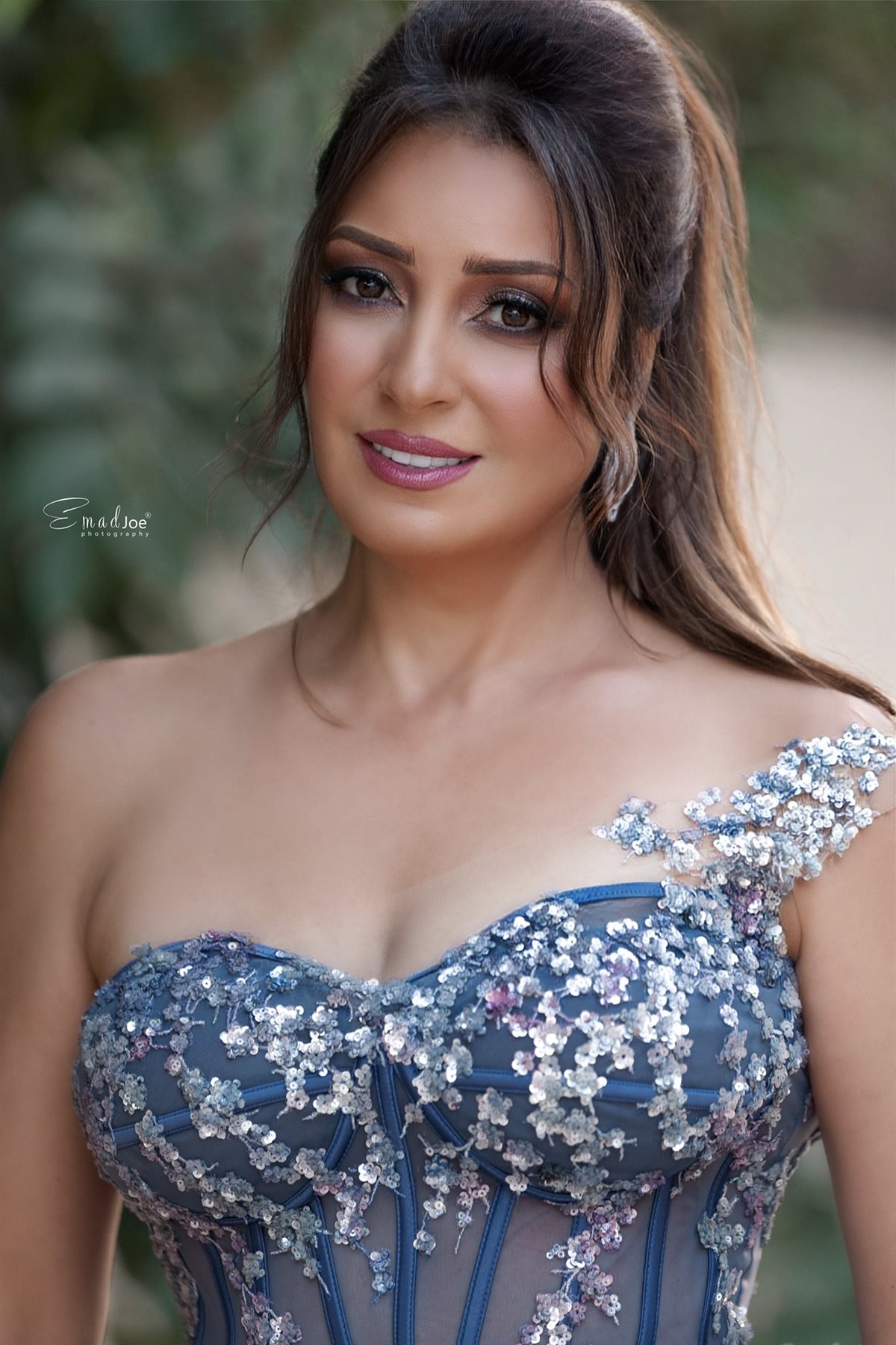 الفنانة نيرمين الفقي تثبت حضورها المتواصل بين نجمات الدراما