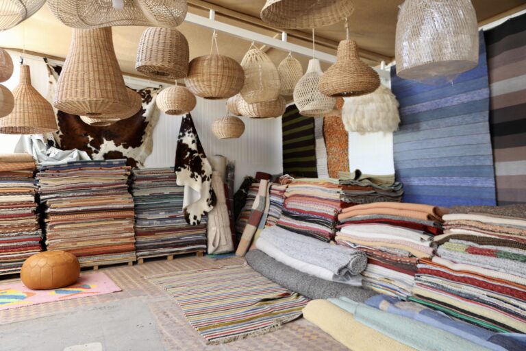 المغرب يحتفل بالصناعات التقليدية بحضور وفد إعلامي عالمي يضم د. جمال فياض وباقة من الاعلاميين