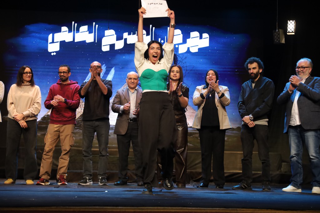بالصور .. عرض منظمة ال يونسكو يستحوذ على جوائز الدورة 41بمهرجان المسرح العالمي