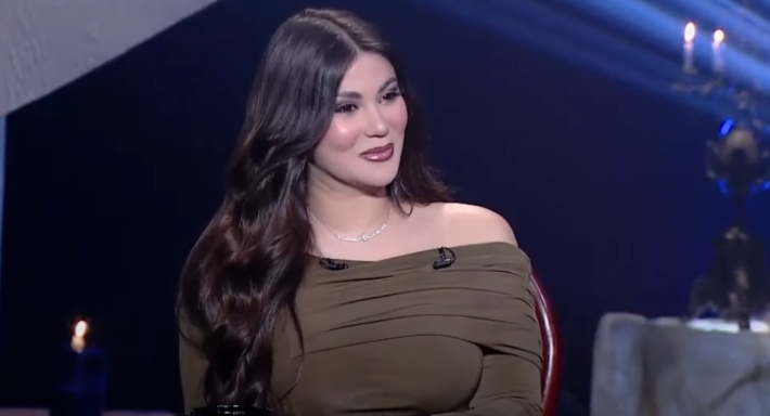 النجمة هدي الاتربي تدخل هيروشيما وتنتظر بيج رامي و101 مطافي