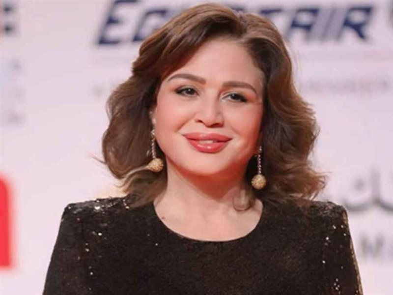 إلهام شاهين تعود بعد غياب وحظر تجول وتراهن علي الحافي