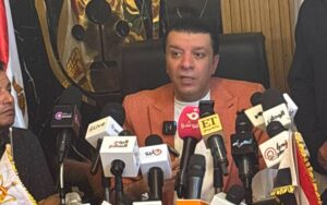 مصطفى كامل نقيب الموسيقيين في قلب العاصفة.. أزمة فيديو الشرقية تتصاعد وبلاغات ودعاوي قضائية بالجملة