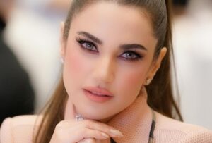 النجمة درة تعود للدراما بمسلسل جديد وتروج لفيلم الست لما